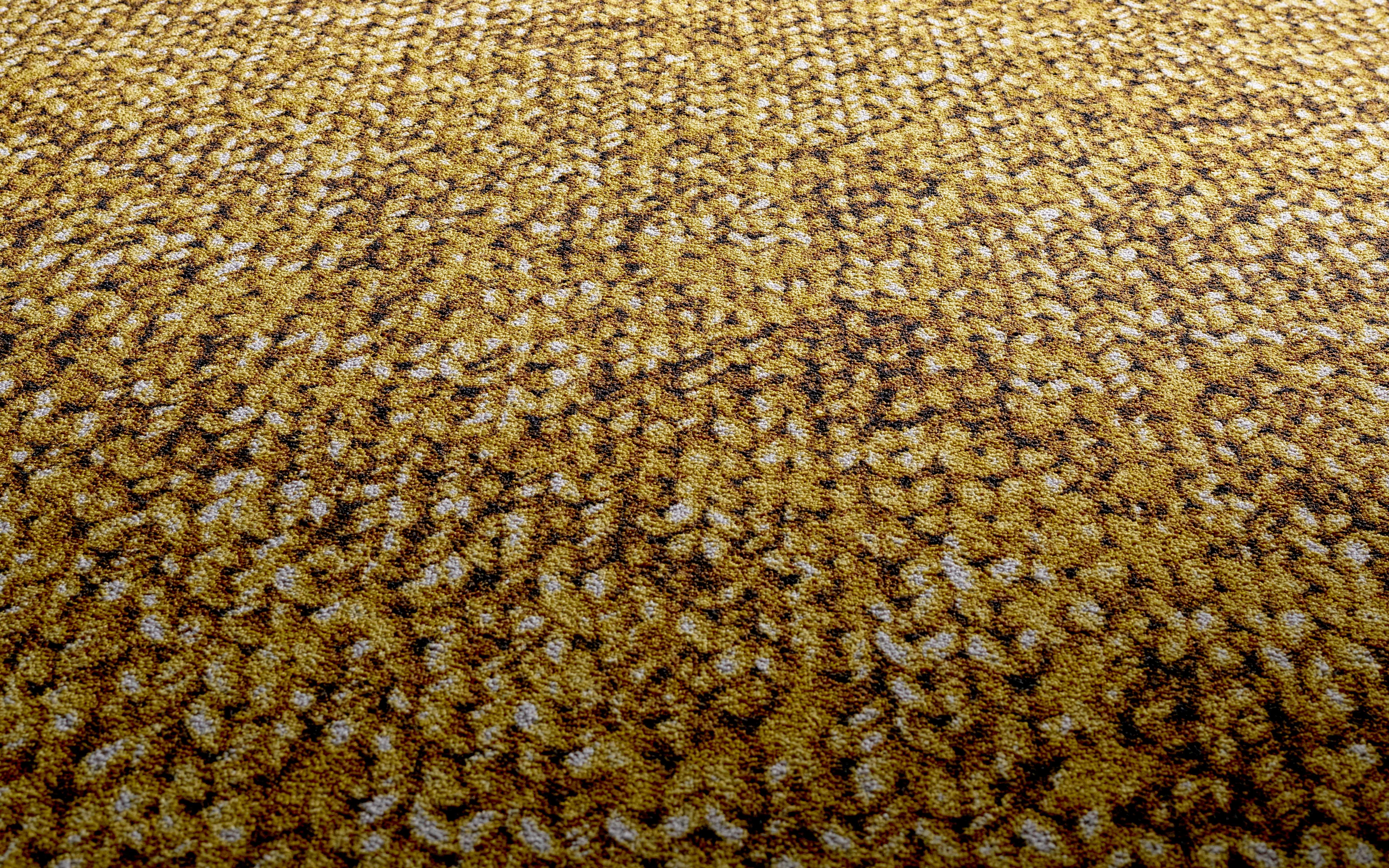Gelber Teppich mit Textur